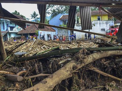 Potret Kerusakan Akibat Banjir Bandang di Garut