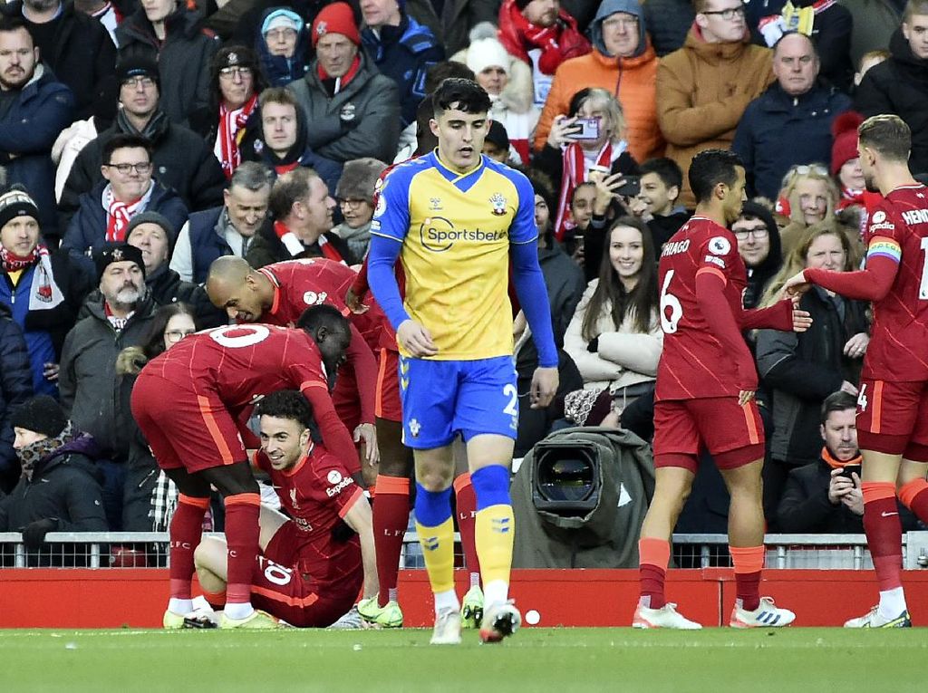 Selebrasi Main PS Diogo Jota Selebrasi Main PS Diogo Jota
