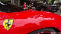 Ketika Para Sultan Kembali Pamer Kendaraan Mewah di Jakarta