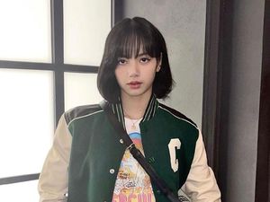 6 Idol KPop Dinilai Cantik bak Disney Princess, Yoona Hingga Lisa BLACKPINK 6 Idol KPop Dinilai Cantik bak Disney Princess, Yoona Hingga Lisa BLACKPINK