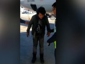 Lagi, Penumpang Gelap Menyusup di Roda Pesawat dan Beruntung Masih Hidup