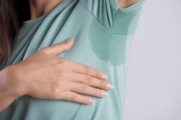 Penyebab munculnya bau badan adalah keringat/Foto: Freepik.com/Freepik