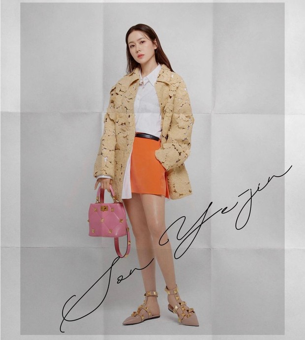 Son Ye Jin/Foto: instagram/yejinhand Diurutan ketiga, Son Ye Jin juga merupakan salah satu artis Korea Selatan tercantik di tahun 2021.