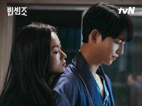 Song Joong Ki dan Jeon Yeo Been di drama Vincenzo