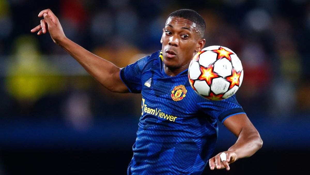 Manchester United pinjamkan Anthony Martial ke Sevilla (Foto: Getty Images/Eric Alonso)