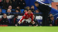 Cristiano Ronaldo masuk menggantikan Jadon Sancho di menit ke-64. Saat itu MU unggul 1-0 atas Chelsea lewat gol Sancho. (Foto: Getty Images/Clive Rose)
