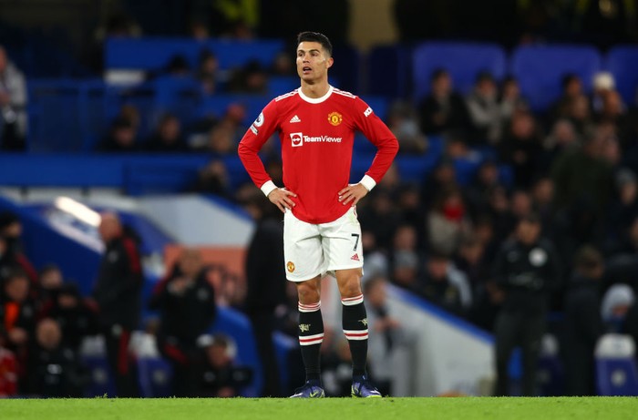 LONDON, ENGLAND - NOVEMBER 28: Cristiano Ronaldo of Manchester United reacts after the Premier League match between Chelsea and Manchester United at Stamford Bridge on November 28, 2021 in London, England. (Photo by Clive Rose/Getty Images)