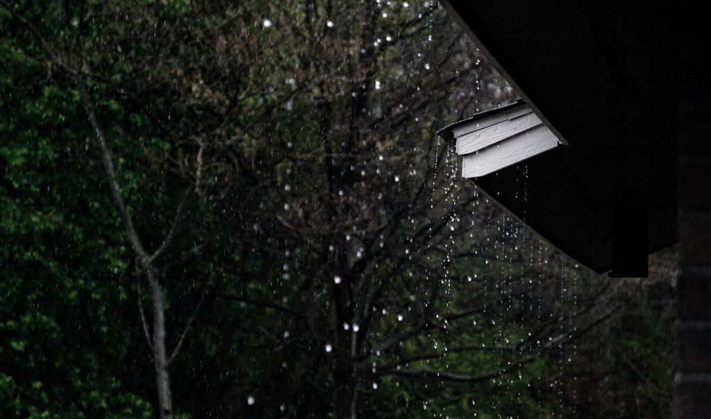 Dampak cuaca siklon paddy menimbulkan hujan sedang hingga lebat