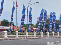 3.400 Personel Gabungan Amankan Demo Buruh di Grahadi Surabaya