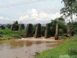 Melihat Jembatan Bedeng Peninggalan Belanda di Sumedang yang Terbengkalai