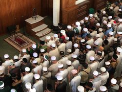 Ratusan Jamaah Salati Jenazah Ameer Azzikra