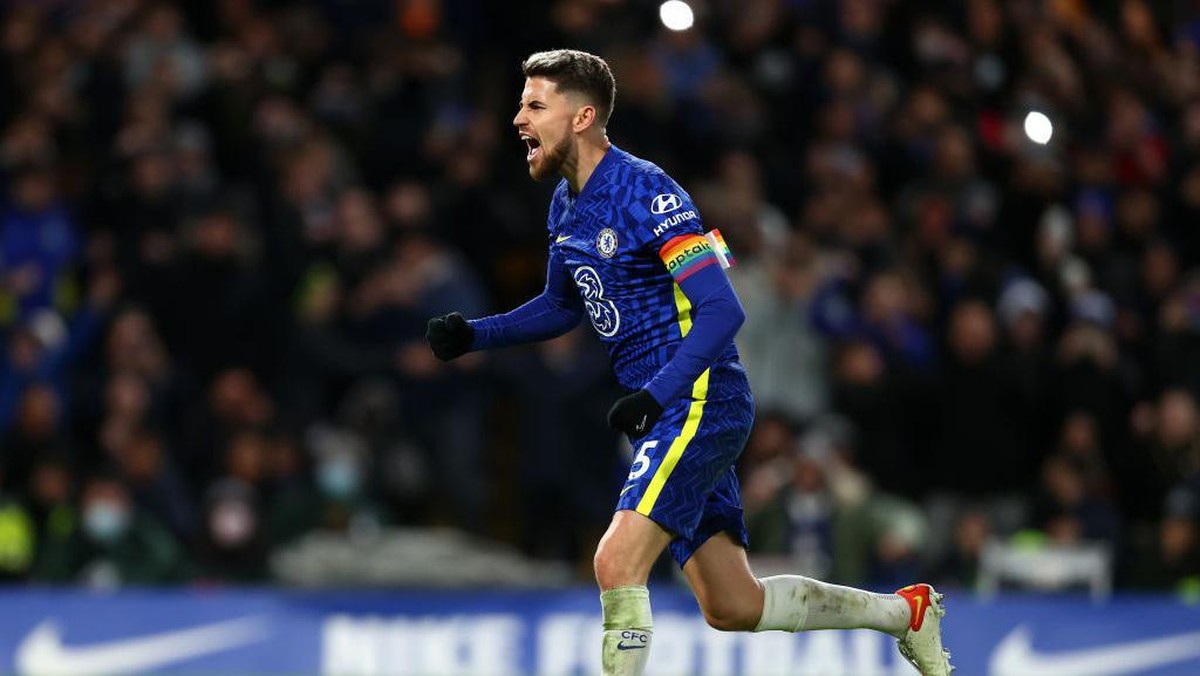 jorginho simpan keinginan balik ke Serie A (Foto: Getty Images/Clive Rose)