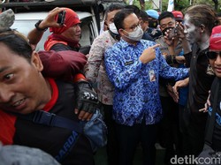 UMP Jakarta Naik Rp 225 Ribu, Pengusaha Bakal Gugat Anies Baswedan