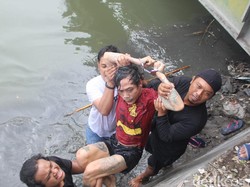 Penangkapan Bandar Sabu di Sidoarjo Dramatis, 2 Tembakan Peringatan Dilepaskan