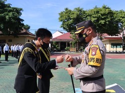 Dua Remaja Magetan Raih Juara 1 Duta Lalu Lintas Polda Jatim