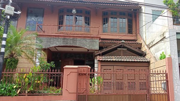 Suasana Rumah Duka Bens Leo Sepi Usai Keluarga Minta Tak Ada Pelayat Datang