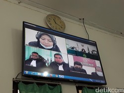 Nani Takjil Sianida Minta Divonis Ringan: Saya Tulang Punggung Keluarga