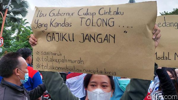 Celetukan Buruh yang Bikin Trenyuh