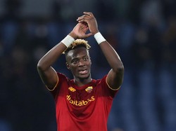 Chelsea Biarkan Tammy Abraham Pergi, Sekarang Nyesal Gak?