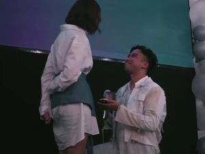 Akhirnya! Vidi Aldiano Blak-blakan Sudah Lamar Sheila Dara