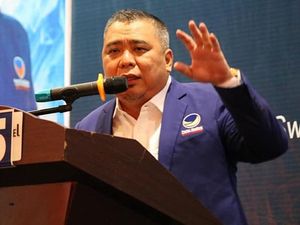 NasDem Klarifikasi soal Gugatan Praperadilan, Sarankan Johnny Plate Jadi JC NasDem Klarifikasi soal Gugatan Praperadilan, Sarankan Johnny Plate Jadi JC