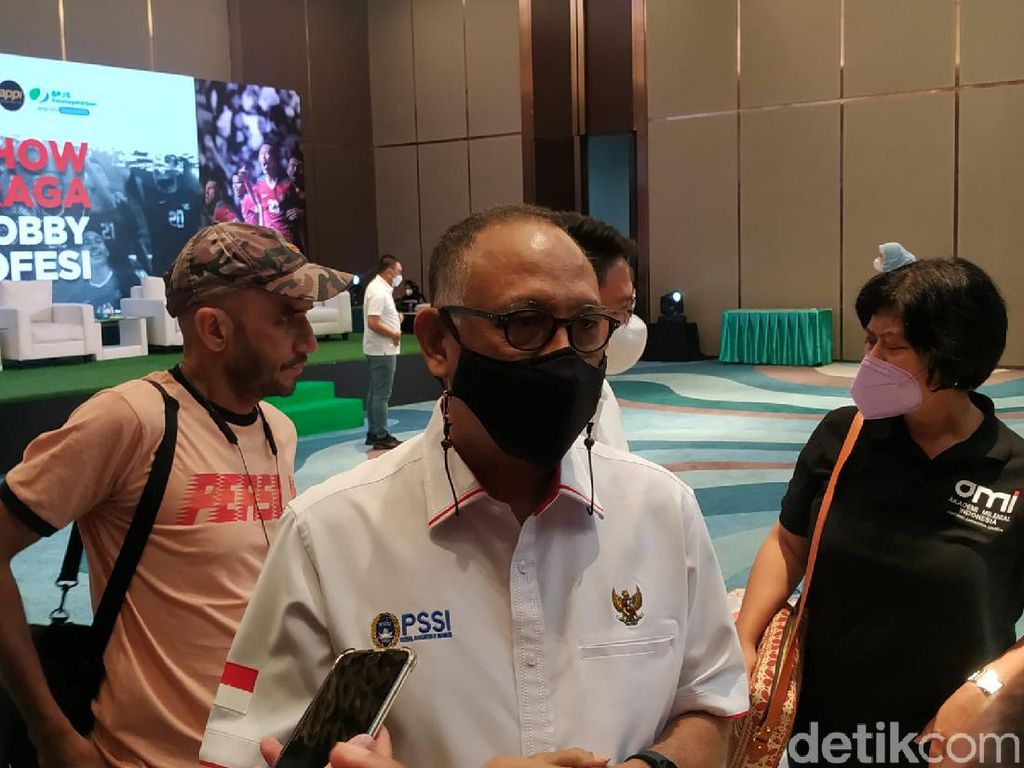 Hasani Abdulgani Luruskan Kabar Exco PSSI Sepakat Mundur Lewat KLB Hasani Abdulgani Luruskan Kabar Exco PSSI Sepakat Mundur Lewat KLB