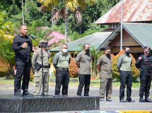 Brimob-Kopassus Bentrok, Satgas Nemangkawi Tegaskan Tetap Kompak Brimob-Kopassus Bentrok, Satgas Nemangkawi Tegaskan Tetap Kompak