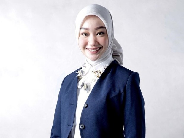 Belajar tips karir dan BUMN bersama kak Vina (Foto: instagram/@vinamuliana) Belajar tips karir dan BUMN bersama kak Vina (Foto: instagram/@vinamuliana)