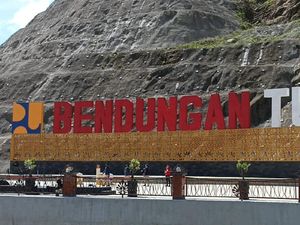 Bendungan Tugu Diresmikan, Pemprov Jatim Segera Fungsikan Anjungan Cerdas Bendungan Tugu Diresmikan, Pemprov Jatim Segera Fungsikan Anjungan Cerdas