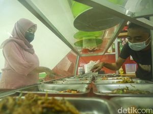 DKI PPKM Level 2, Makan di Warteg Maksimal 60 Menit!