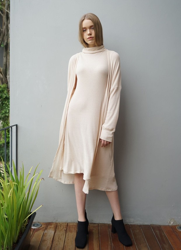 Bel.Corpo - Muffle Sweater Dress (Broken White)/