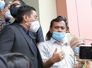 Ayah Bibi Ardiansyah Ingatkan Ada Utang: Warisan Tak Seberapa Heboh se-Indonesia Ayah Bibi Ardiansyah Ingatkan Ada Utang: Warisan Tak Seberapa Heboh se-Indonesia