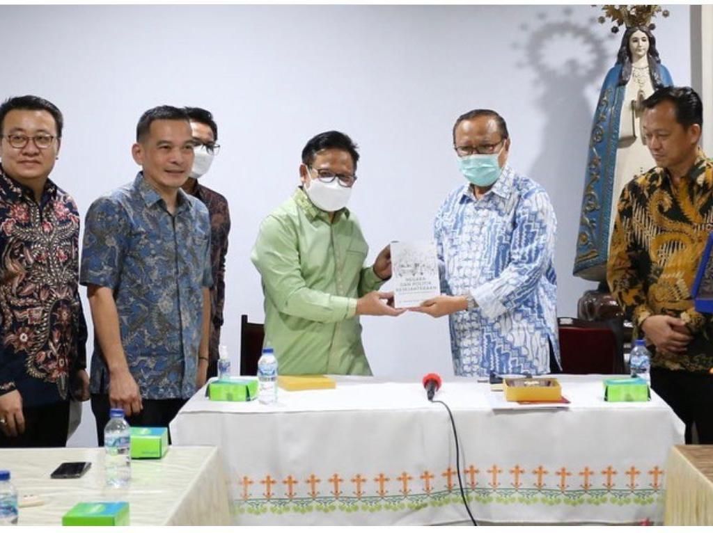 Bertemu Uskup Agung Jakarta, Ketum PKB Bahas Natal hingga Papua Bertemu Uskup Agung Jakarta, Ketum PKB Bahas Natal hingga Papua