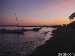Menikmati Keindahan Alam dan Lumba-lumba di Pantai Lovina