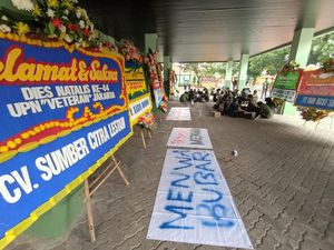 Duka di UPN Veteran Sebab Mahasiswi Tewas saat Pembaretan Menwa Duka di UPN Veteran Sebab Mahasiswi Tewas saat Pembaretan Menwa