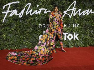 Dihujat Gegara Cuma Muncul 8 Menit di The Matrix, Priyanka Chopra Ngamuk