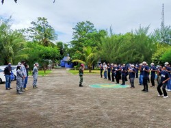Puluhan Relawan Penjaga Laut Banyuwangi Digembleng Kemampuan SAR
