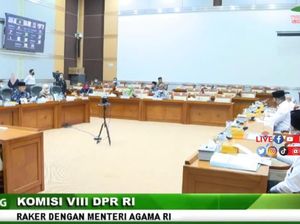 Jemaah Umroh RI Siap Berangkat Desember 2021, Menag Diminta Waspadai Omicron Jemaah Umroh RI Siap Berangkat Desember 2021, Menag Diminta Waspadai Omicron