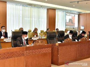 DPRD Sahkan APBD Sumut 2022 Rp 12,4 Triliun