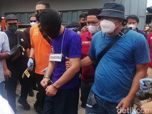 Terungkap! Pembunuh Sadis Satpam Gudang Rokok Solo 4 Kali Survei TKP Terungkap! Pembunuh Sadis Satpam Gudang Rokok Solo 4 Kali Survei TKP