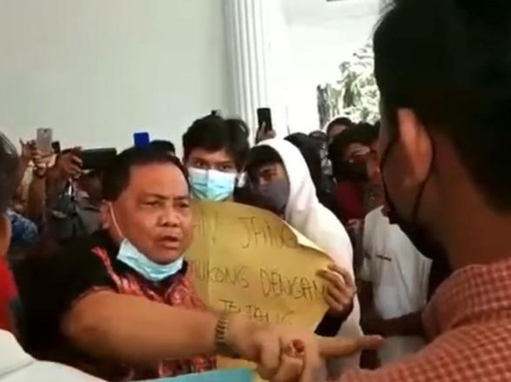 Viral Anggota DPRD Labusel Ribut-Tantang Pendemo: Ayo Nah Pukul, Pukul!