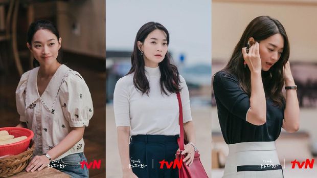 Shin Min Ah sebagai Yoon Hyejin di Hometown Cha Cha Cha