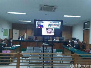 Mark Up Harga Masker COVID Banten, Penyedia Divonis 6 Tahun Bui Mark Up Harga Masker COVID Banten, Penyedia Divonis 6 Tahun Bui