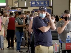 Suasana Bandara Afsel Usai Dicekal Sejumlah Negara Imbas Varian Omicron