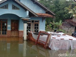 Sungai Silugonggo Meluap, Permukiman di Pati Terendam Banjir
