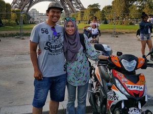 Cerita Pasangan Viral Keliling Dunia Naik Motor Bebek ke 25 Negara