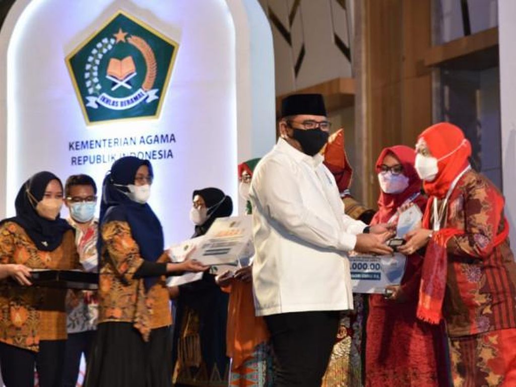 50 Guru dan Tendik Madrasah Raih Penghargaan dari Kemenag