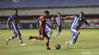 Bali United saat ini mengoleksi 28 poin di posisi keempat klasemen Liga 1 2021. Mereka cuma kalah selisih gol dari Persib Bandung di posisi ketiga.