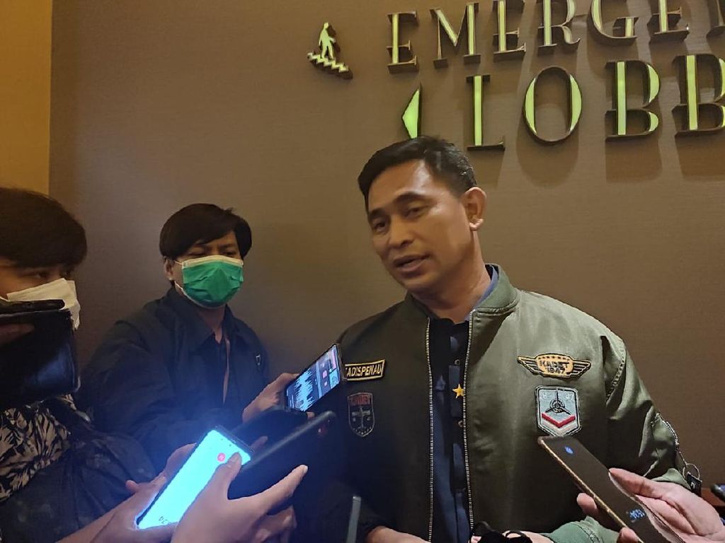 Nobar Film Kadet 1947, Kadispenau Kobarkan Semangat Nasionalisme Nobar Film Kadet 1947, Kadispenau Kobarkan Semangat Nasionalisme