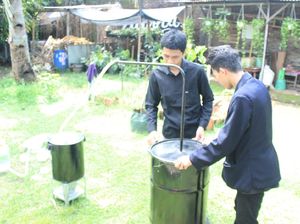 Banyak Sampah, Mahasiswa di Kudus Mengolahnya Jadi Bahan Bakar